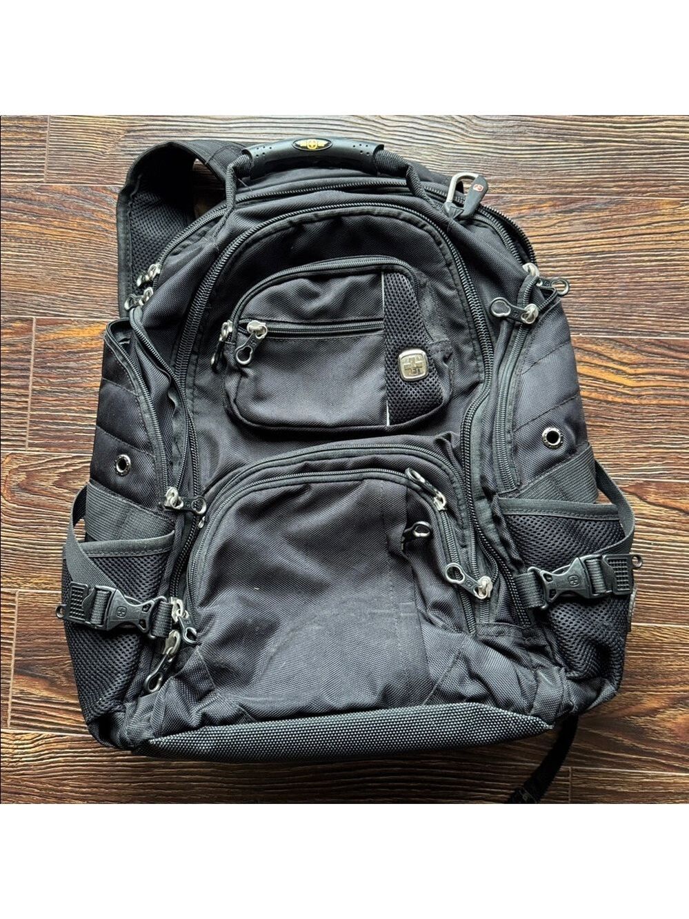 SwissGear Black Multi-Pocket Backpack